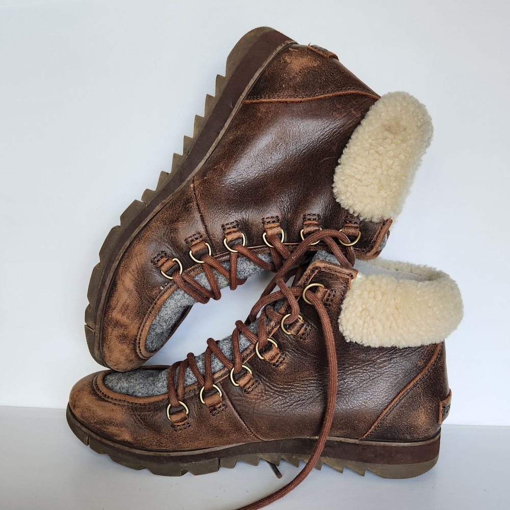 Sorel Harlow Women's Leather/Shearling Boots